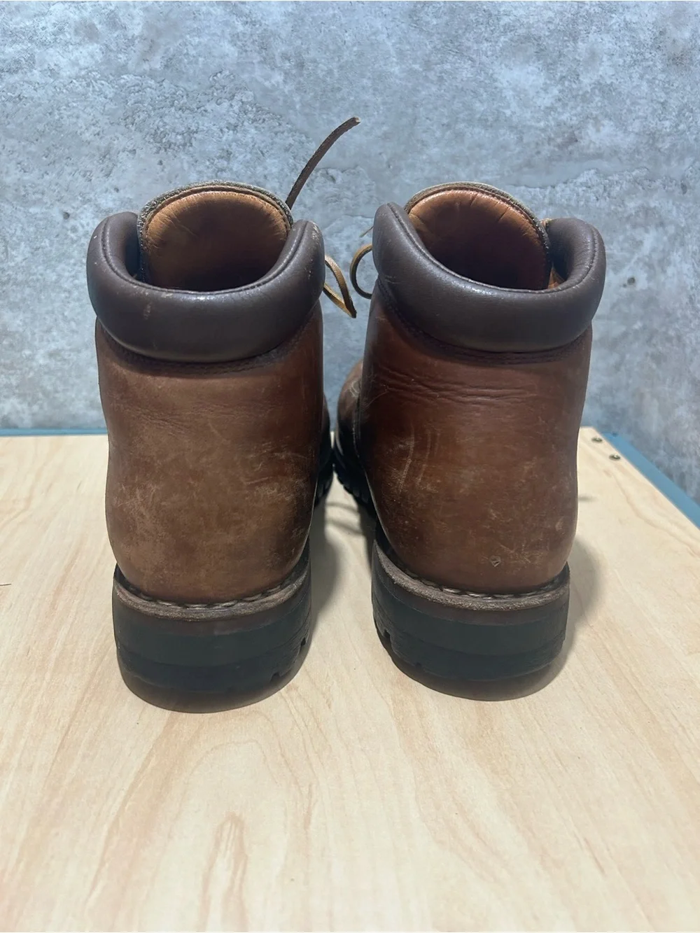 Limmer Lightweight hiking boot men’s size 7.5